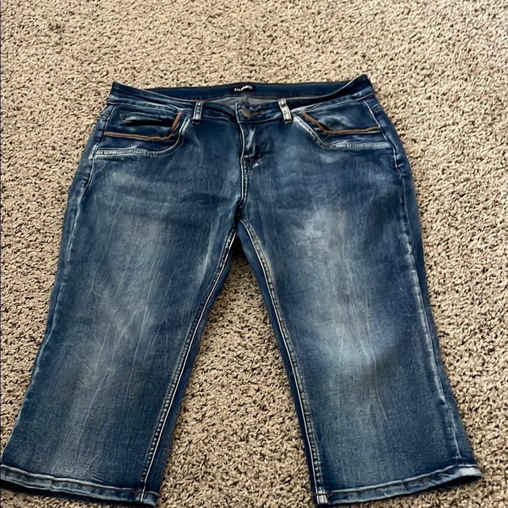 Flamingo Urban Blue Ankle Cropped Jeans